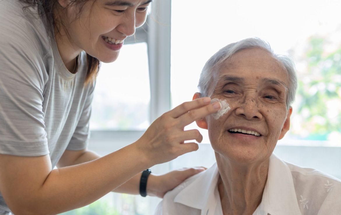 Caregiver: i pilastri invisibili della nostra società