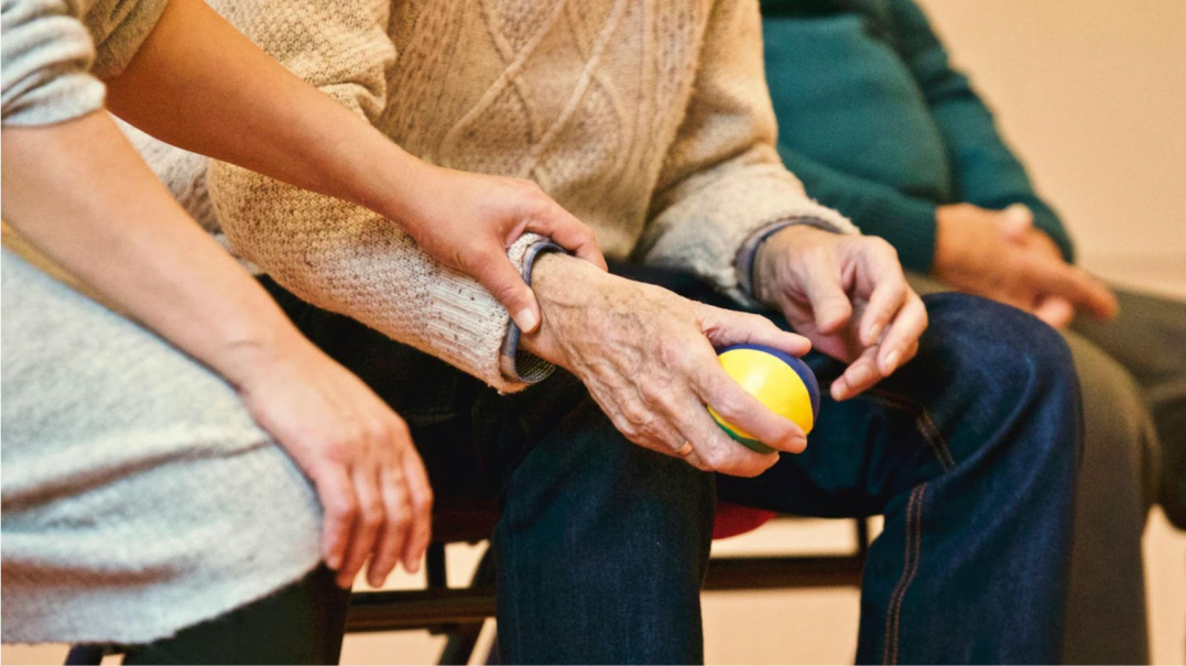 Caregiver: consigli per prendersi cura dell’assistito anziano