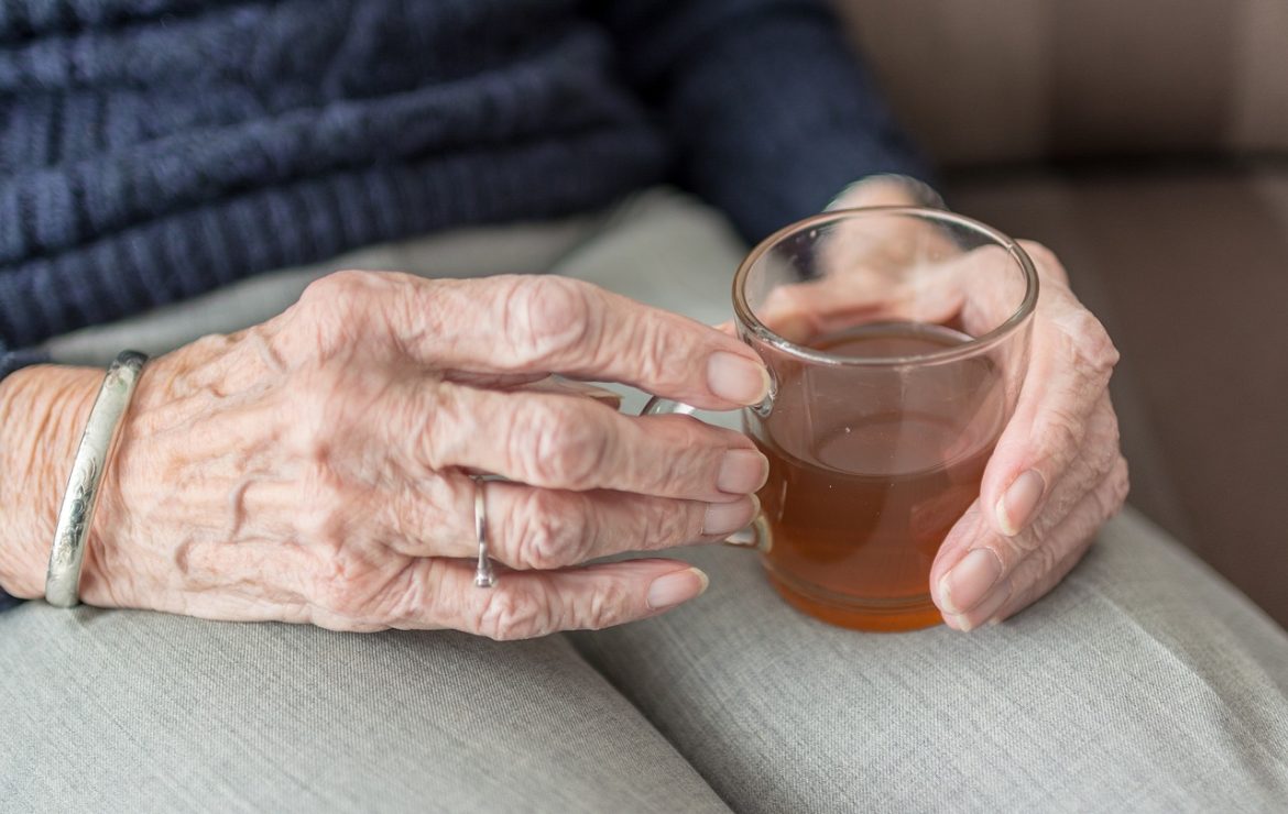 Perchè gli anziani soffrono maggiormente il freddo